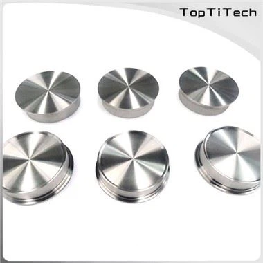 Bersagli per sputtering in titanio con elevata purezza