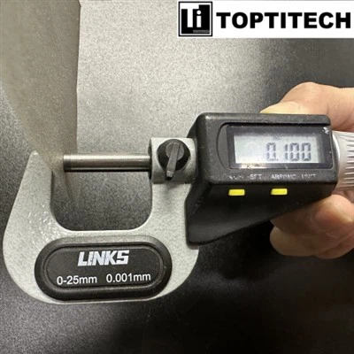0Piastra in titanio poroso ultrasottile da 0,1 mm per elettrolizzatore PEM